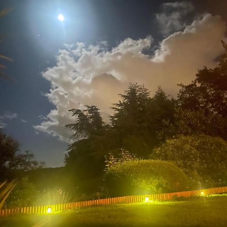 דירות ואלאוריס Domaine Des Tuilieres Avec Jacuzzi מראה חיצוני תמונה