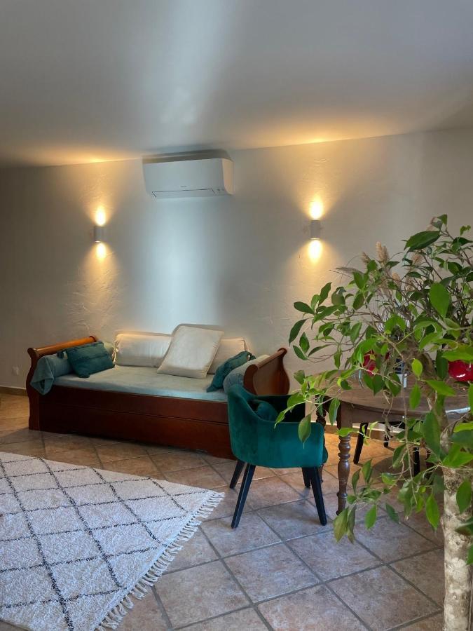 דירות ואלאוריס Domaine Des Tuilieres Avec Jacuzzi מראה חיצוני תמונה
